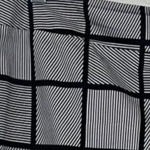 ANN TAYLOR Geometric Pattern  Pencil Skirt Size 14 - Picture 5 of 9